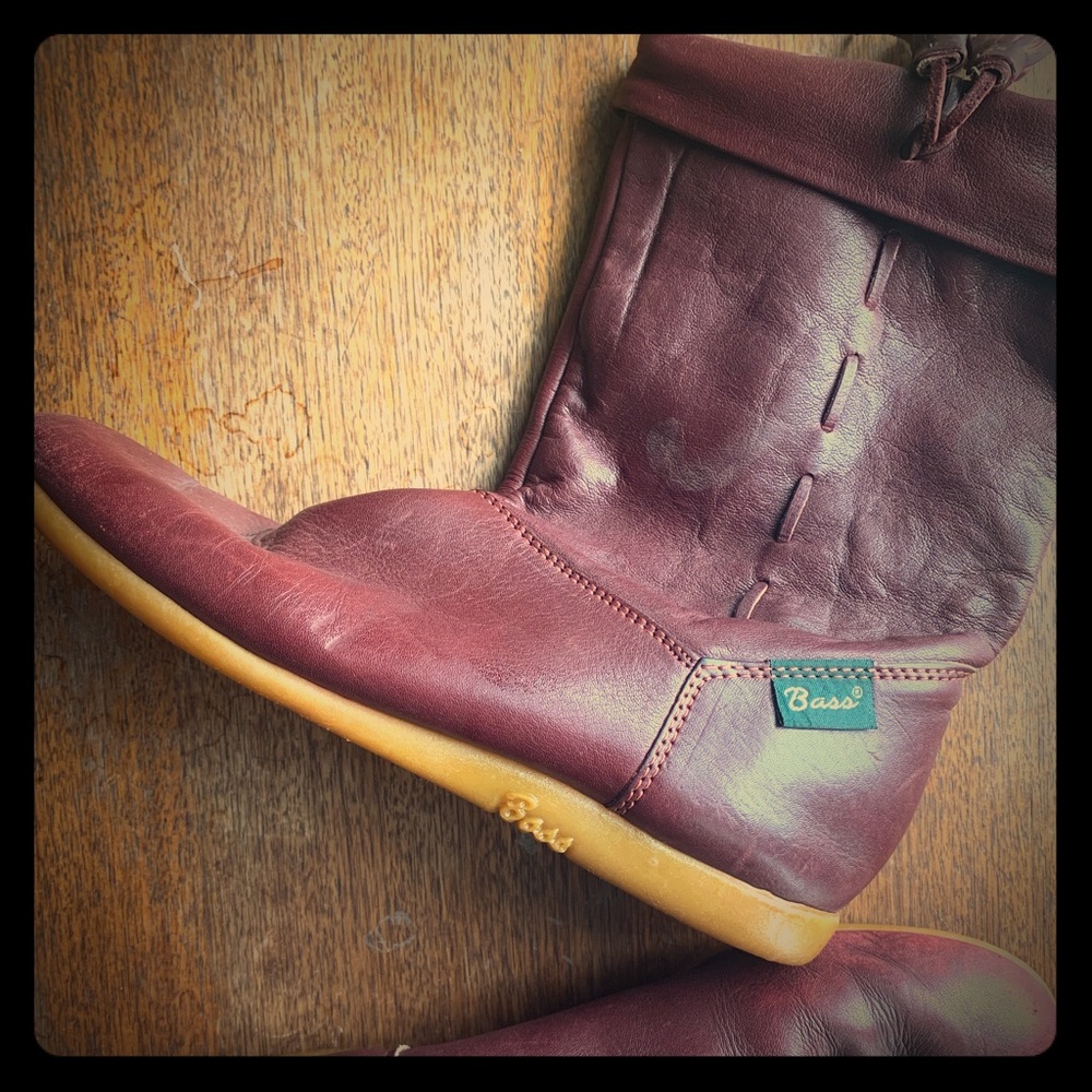 Mint condition Bass Vintage Booties
